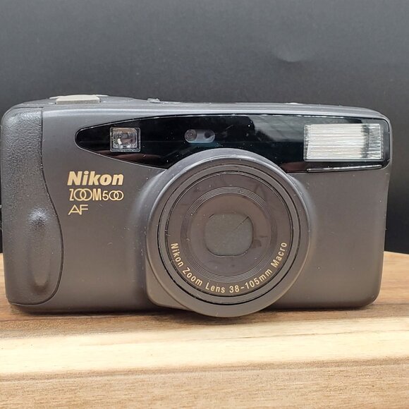 Nikon Zoom 500 AF 35mm Point-and-Shoot Film Case and Camera - Picture 5 of 8